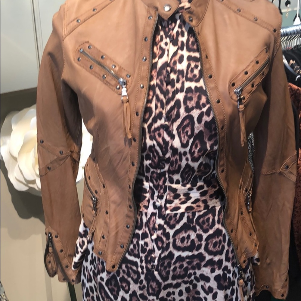 Buttery leather jkt